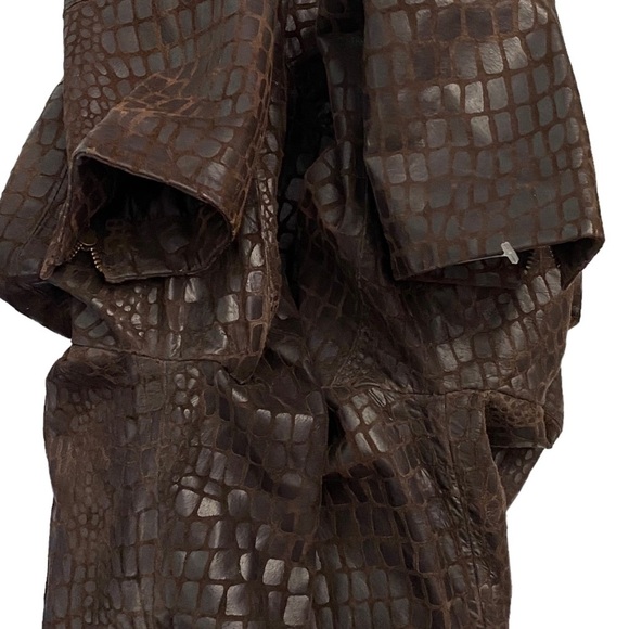 Alfani Petite Brown Leather Jacket Crew Neck Snake Skin Pockets Peplum PP - Picture 13 of 16